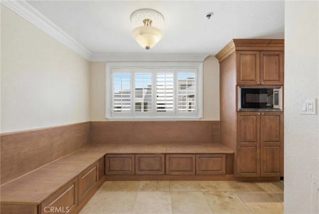 510 The Village 409, Redondo Beach, CA 90277