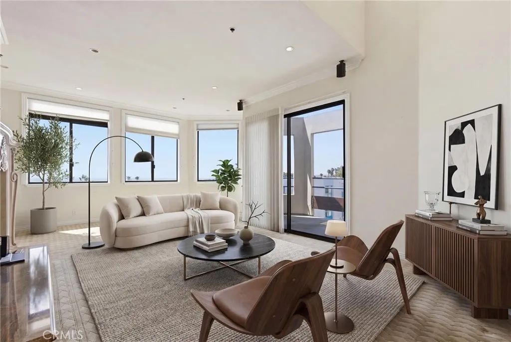 510 The Village 409, Redondo Beach, CA 90277