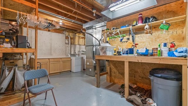 4806 FORUM BLVD, Columbia, MO 65203