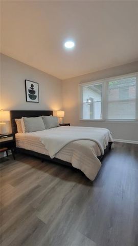 3132 Forrest Hills Drive SW, Atlanta, GA 30354