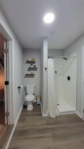3132 Forrest Hills Drive SW, Atlanta, GA 30354