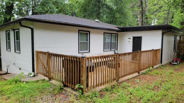 3132 Forrest Hills Drive SW, Atlanta, GA 30354