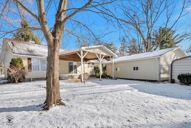 23336 S Kings Road, Steger, IL 60475