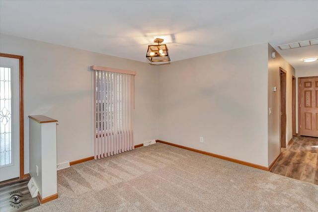 23336 S Kings Road, Steger, IL 60475