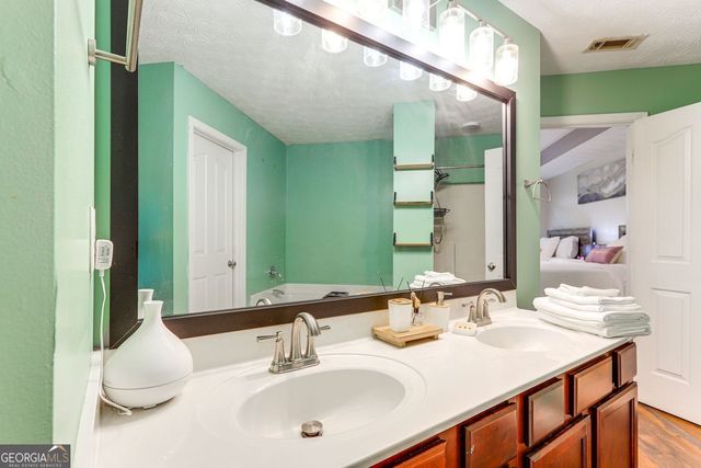 3840 Augustine Place, Rex, GA 30273