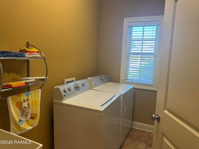 122 Grandview Terrace Drive 42, Youngsville, LA 70592