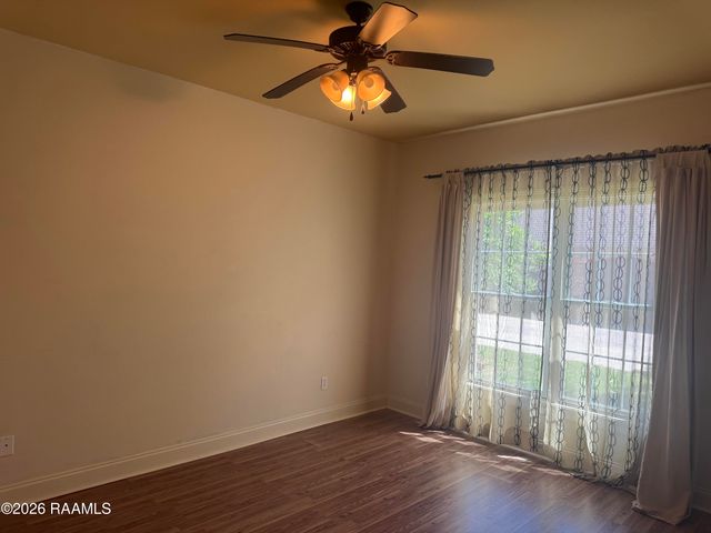 122 Grandview Terrace Drive 42, Youngsville, LA 70592