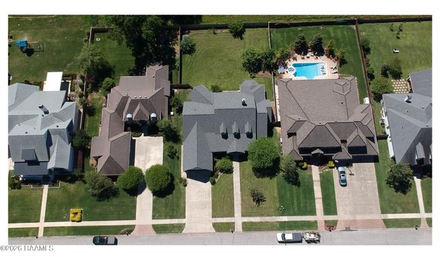 122 Grandview Terrace Drive 42, Youngsville, LA 70592