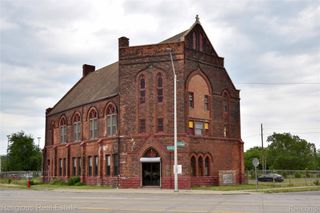 2900 Gratiot Avenue, Detroit, MI 48207