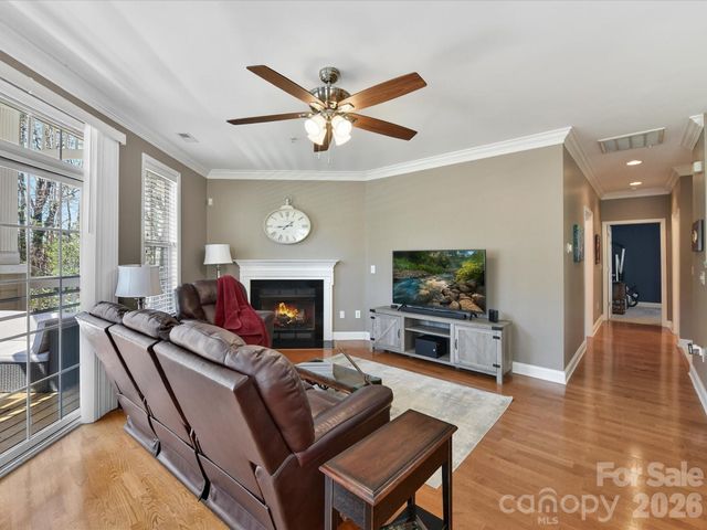 8665 Edinburgh Square Drive, Cornelius, NC 28031