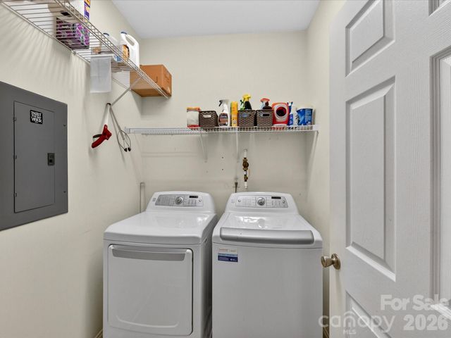 8665 Edinburgh Square Drive, Cornelius, NC 28031