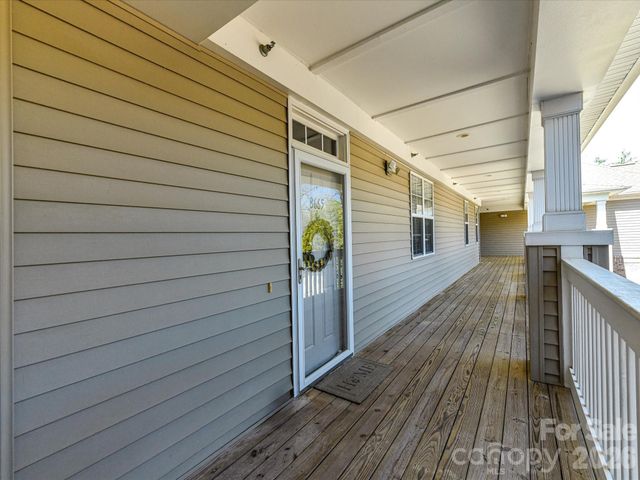 8665 Edinburgh Square Drive, Cornelius, NC 28031