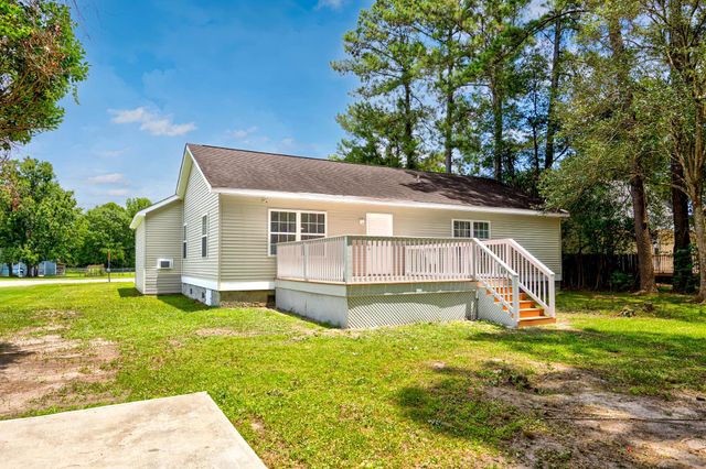 507 Forestbrook Dr., Myrtle Beach, SC 29579
