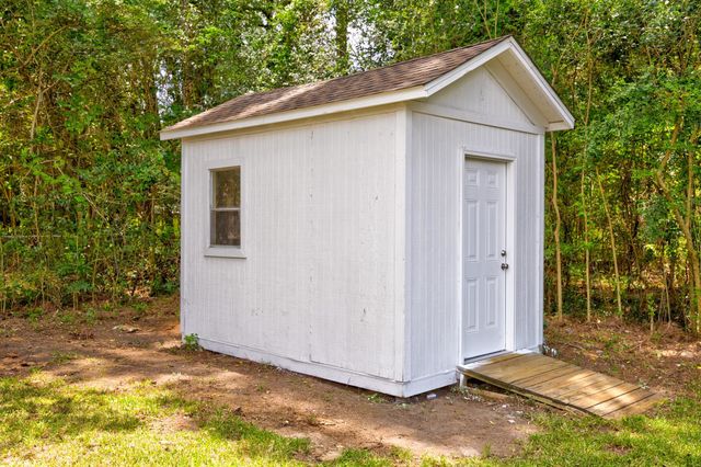507 Forestbrook Dr., Myrtle Beach, SC 29579