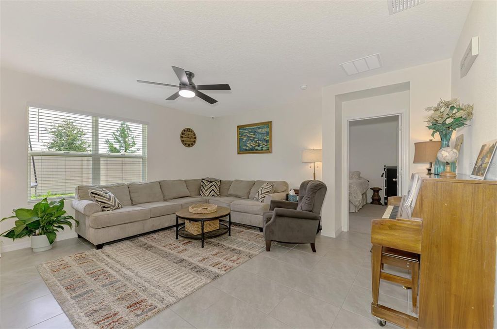 Image 21 of property listing at 17733 CANOPY PLACE, Bradenton, FL 34211