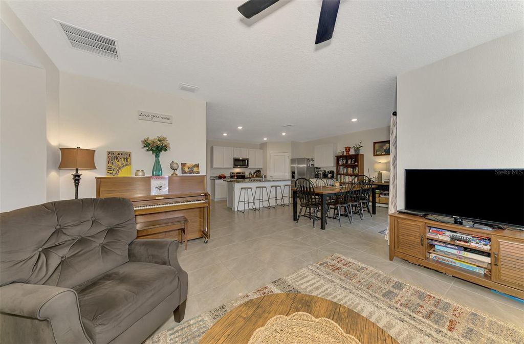 Image 25 of property listing at 17733 CANOPY PLACE, Bradenton, FL 34211