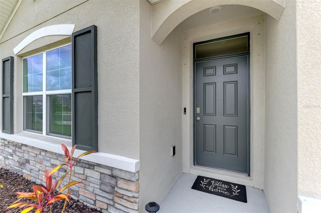 Image 4 of property listing at 17733 CANOPY PLACE, Bradenton, FL 34211