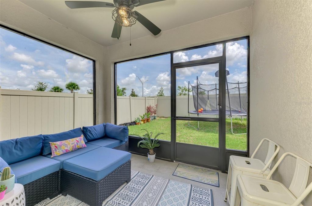 Image 41 of property listing at 17733 CANOPY PLACE, Bradenton, FL 34211