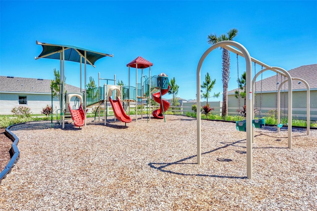Image 53 of property listing at 17733 CANOPY PLACE, Bradenton, FL 34211