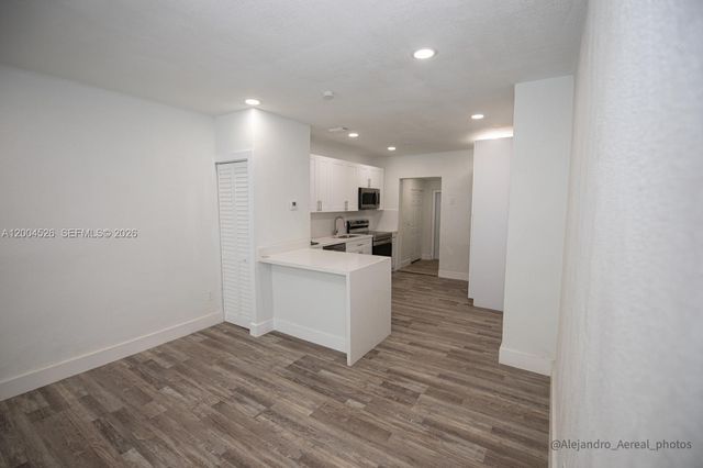 3045 SW 21st Street, Miami, FL 33145