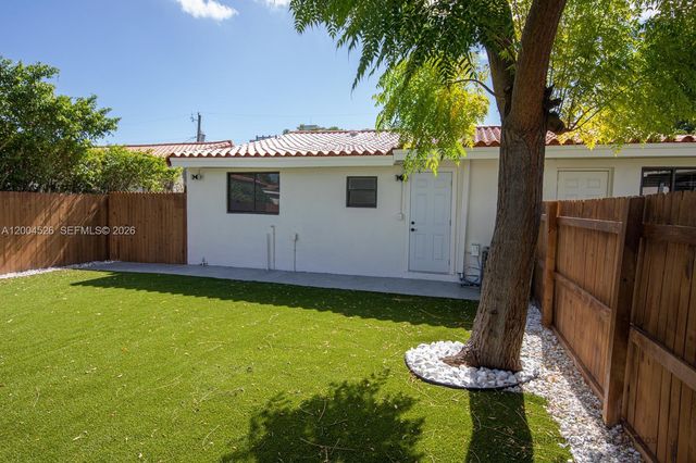 3045 SW 21st Street, Miami, FL 33145