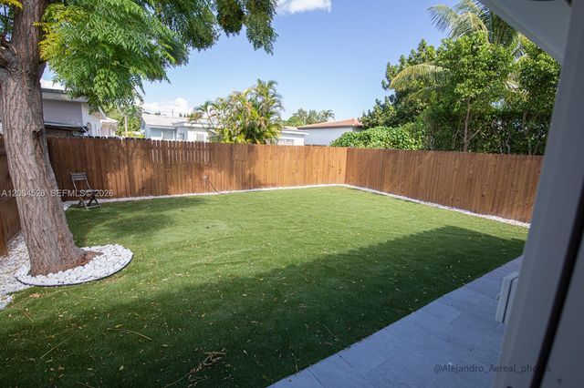 3045 SW 21st Street, Miami, FL 33145