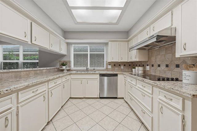 2907 Pasture Lane, Sugar Land, TX 77479