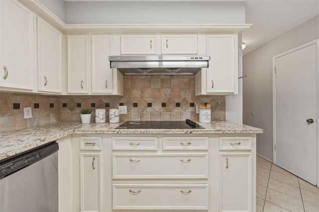 2907 Pasture Lane, Sugar Land, TX 77479