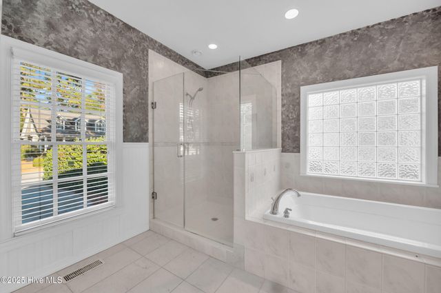 912 Wild Dunes Circle, Wilmington, NC 28411