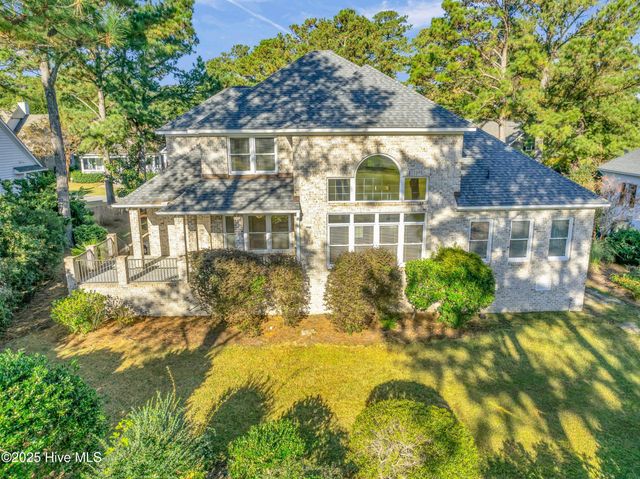 912 Wild Dunes Circle, Wilmington, NC 28411