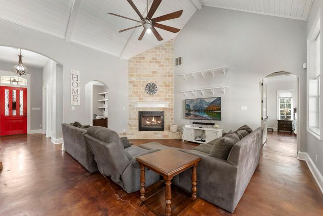 4046 Highland Pass, Montgomery, TX 77316