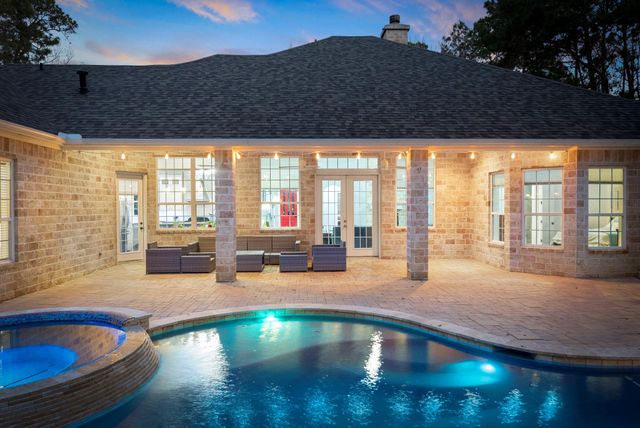 4046 Highland Pass, Montgomery, TX 77316