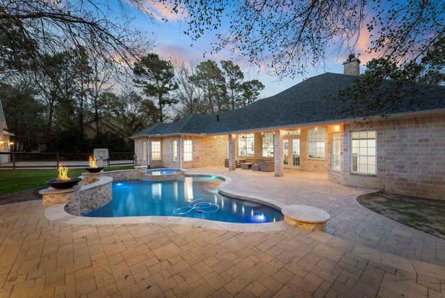 4046 Highland Pass, Montgomery, TX 77316