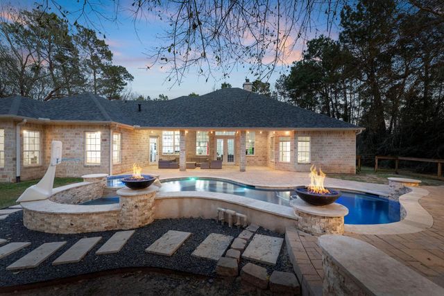 4046 Highland Pass, Montgomery, TX 77316