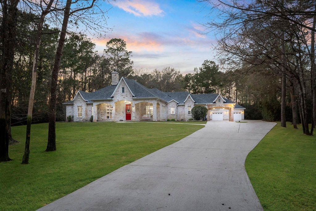 4046 Highland Pass, Montgomery, TX 77316