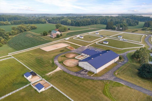 N136W21342 Bonniwell Road, Richfield, WI 53076