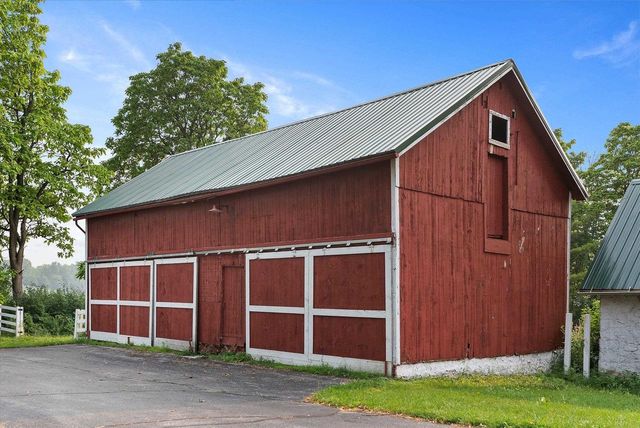 N136W21342 Bonniwell Road, Richfield, WI 53076