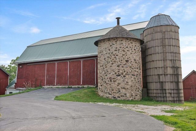 N136W21342 Bonniwell Road, Richfield, WI 53076