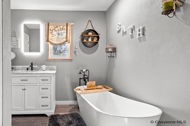 205 DAYSHIA LN, Cheyenne, WY 82007