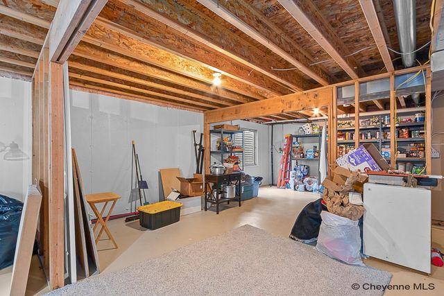 205 DAYSHIA LN, Cheyenne, WY 82007