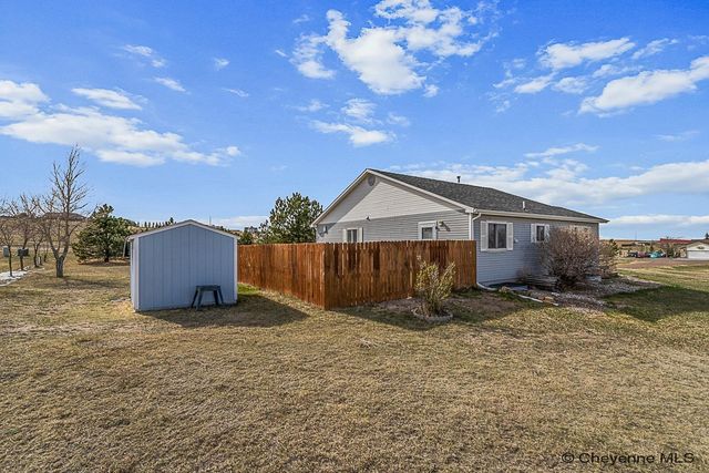 205 DAYSHIA LN, Cheyenne, WY 82007