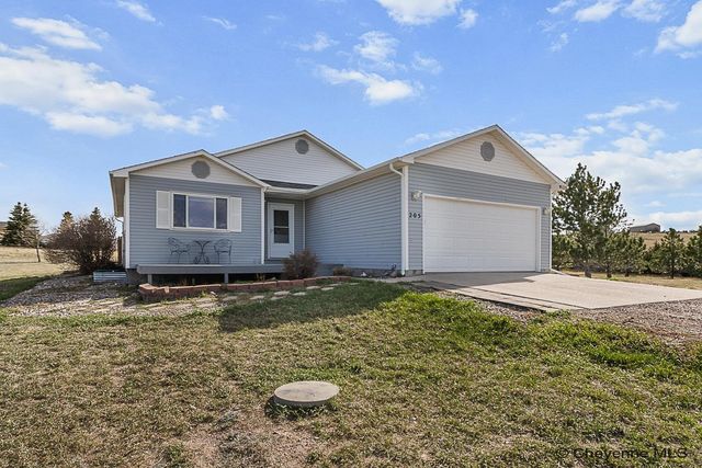 205 DAYSHIA LN, Cheyenne, WY 82007