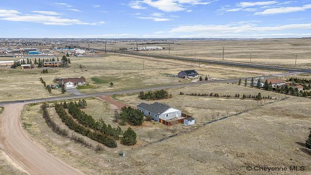 205 DAYSHIA LN, Cheyenne, WY 82007