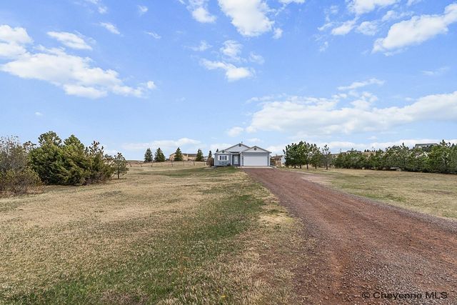 205 DAYSHIA LN, Cheyenne, WY 82007