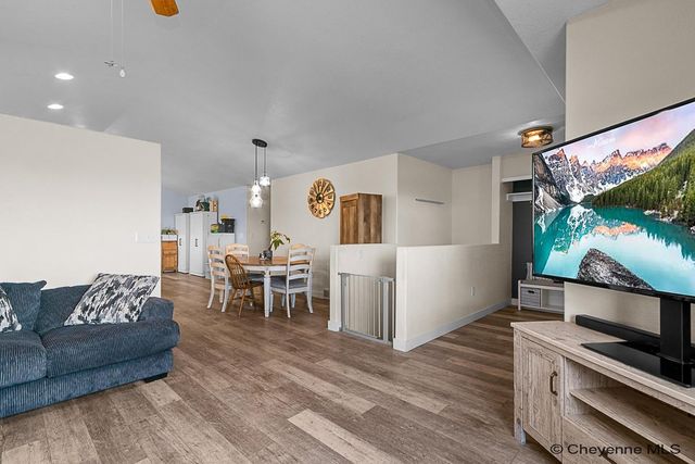 205 DAYSHIA LN, Cheyenne, WY 82007