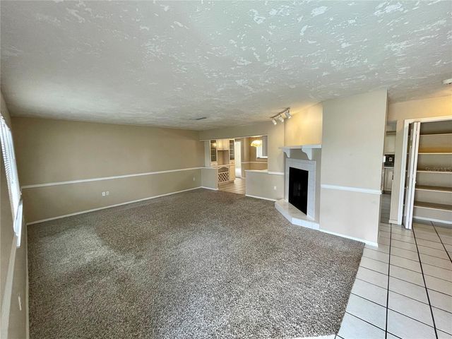 4215 18TH AVENUE DRIVE W, Bradenton, FL 34205