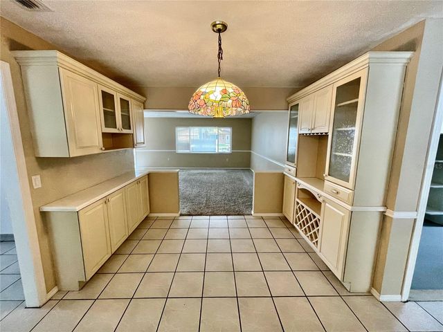 4215 18TH AVENUE DRIVE W, Bradenton, FL 34205