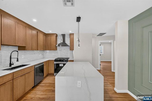 45 Adams Street, Clifton, NJ 07011