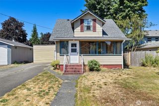 709 W Pioneer, Puyallup, WA 98371