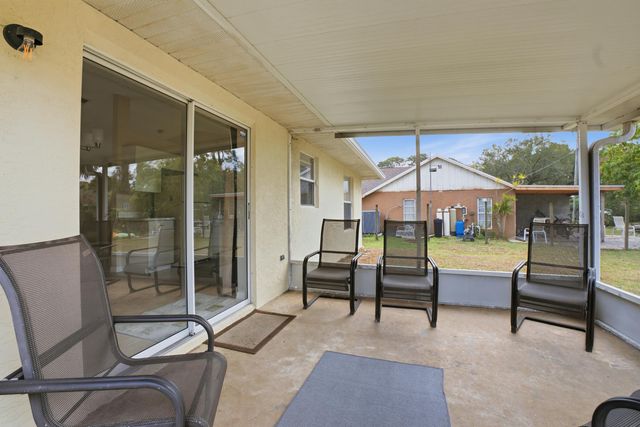 5809 Killarney Avenue, Fort Pierce, FL 34951